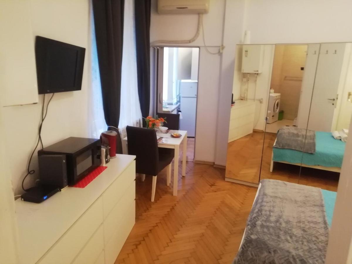 בוקרשט Studio Ultracentral Universitatea מראה חיצוני תמונה